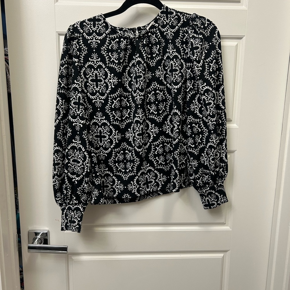 LOFT Black and White Floral Blouse